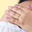 Anillo ajustable de caracoles y cristal 8mm