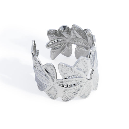 Anillo ajustable de hojas texturizadas 18mm