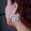 Arete de flor asimetrica 48mm