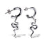 Media arracada tubular con colgante de serpiente 40mm