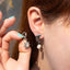 Arete martillado de sol luna perla 28mm