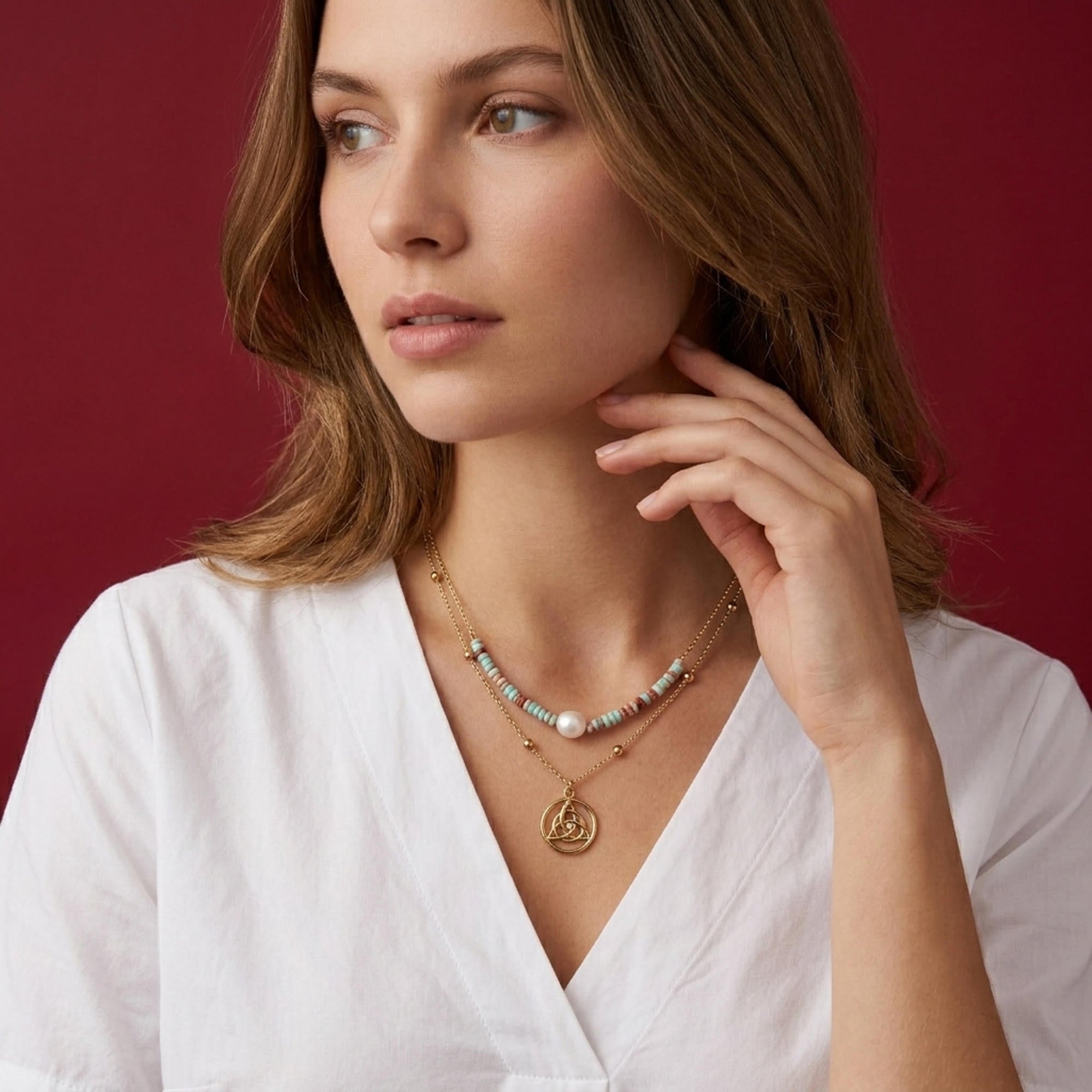 Collar doble cadena con perla y nudo de bruja colgante 45-70cm