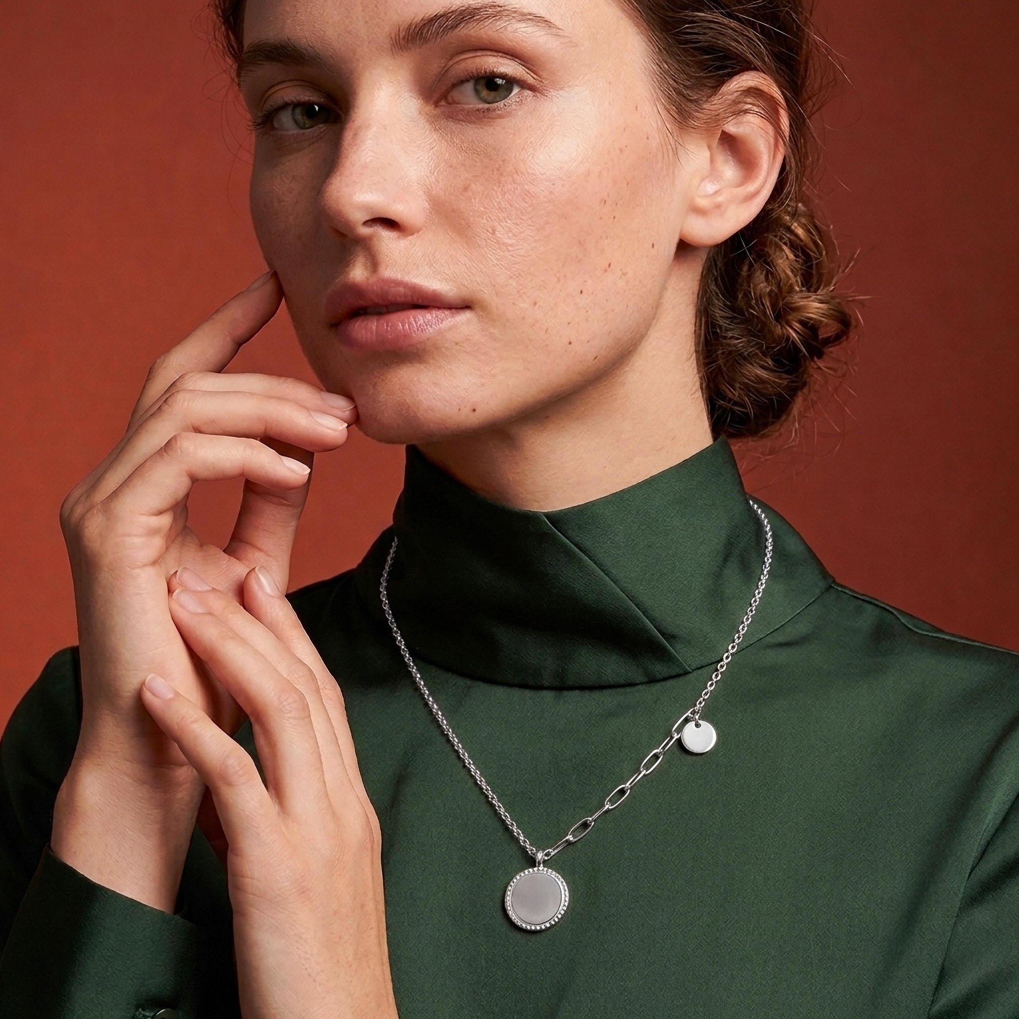 Collar circulo texturizado 45cm