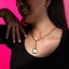 Collar con colgante de reloj cuadrado de numeros romanos 55cm