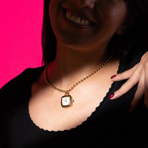 Collar de balines y colgante de reloj cuadrado 45-50cm