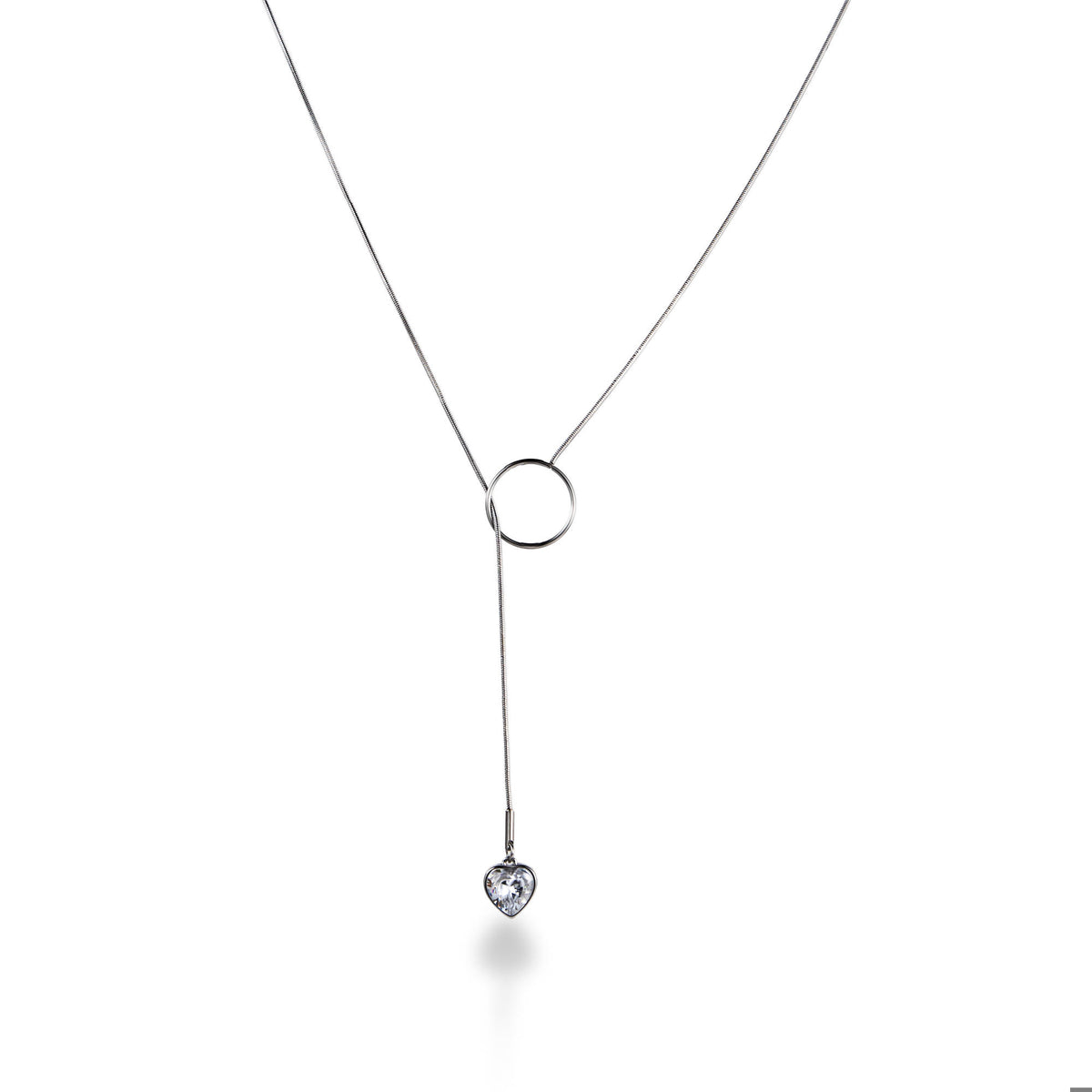 Collar corbatin cola de rata con dije de aro y corazon colgante 84cm