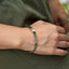 Brazalete ajustable liso con soles grabados y cristal 6mm