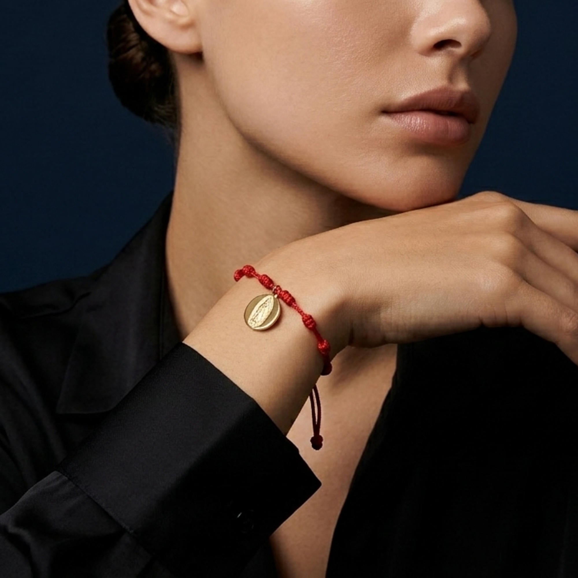 Pulsera ajustable de hilo nudos dije  Virgen de Guadalupe colgante 20mm