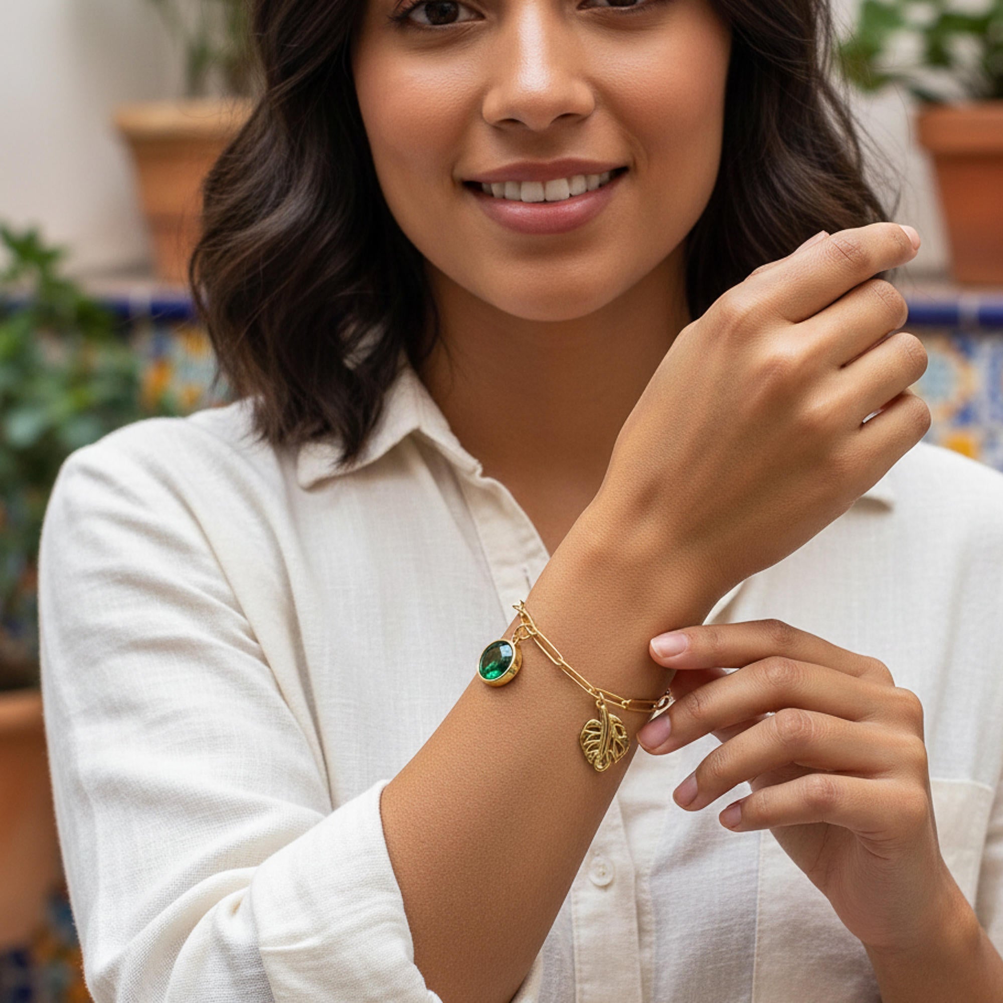 Pulsera dije de rana hoja y cristal verde esmeralda 18-21cm