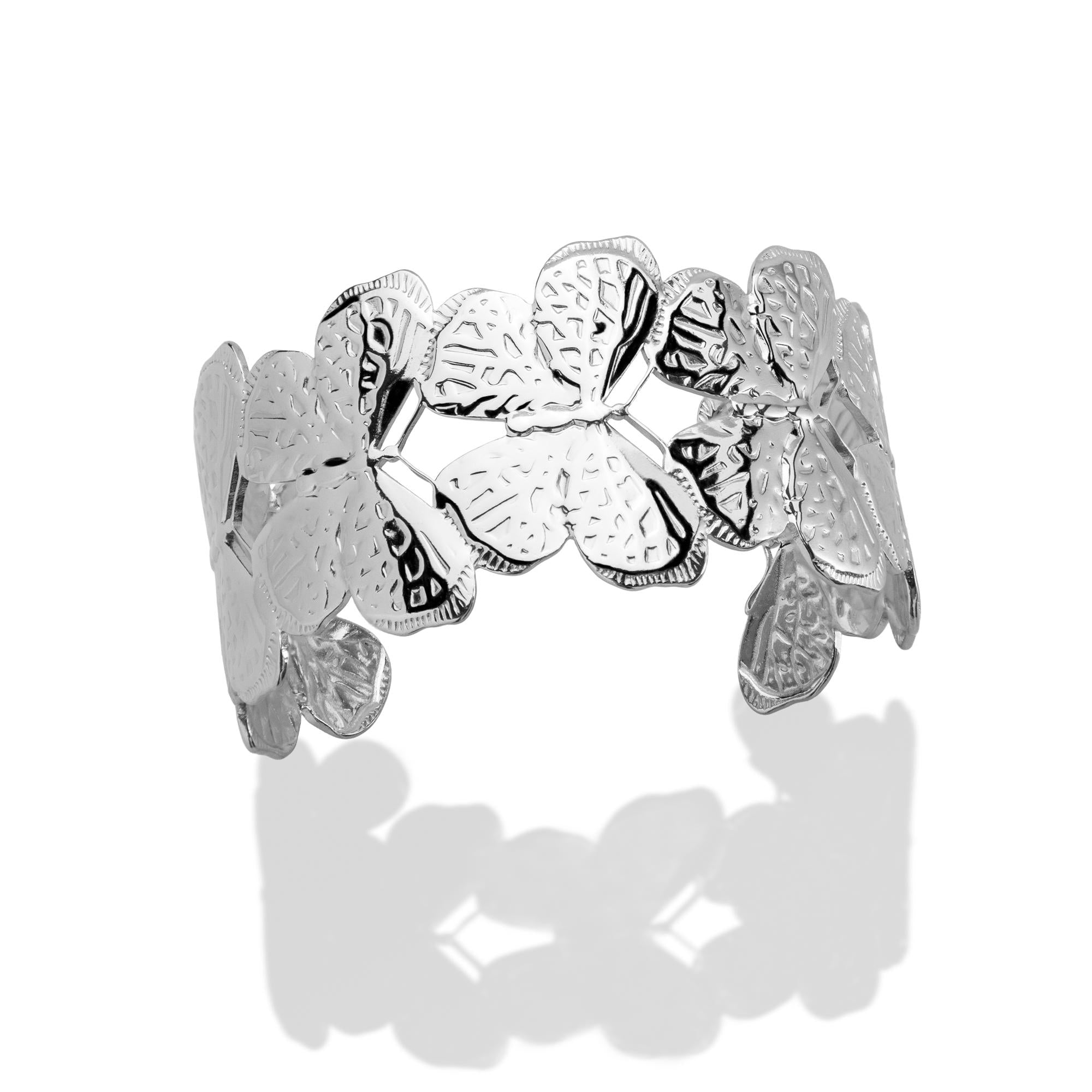 Brazalete ajustable de mariposas grabadas 6.5cm