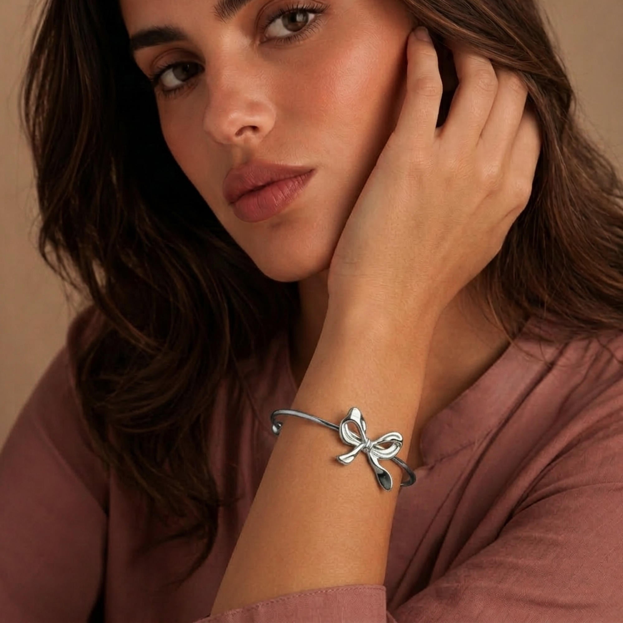 Brazalete ajustable moño liso 7cm