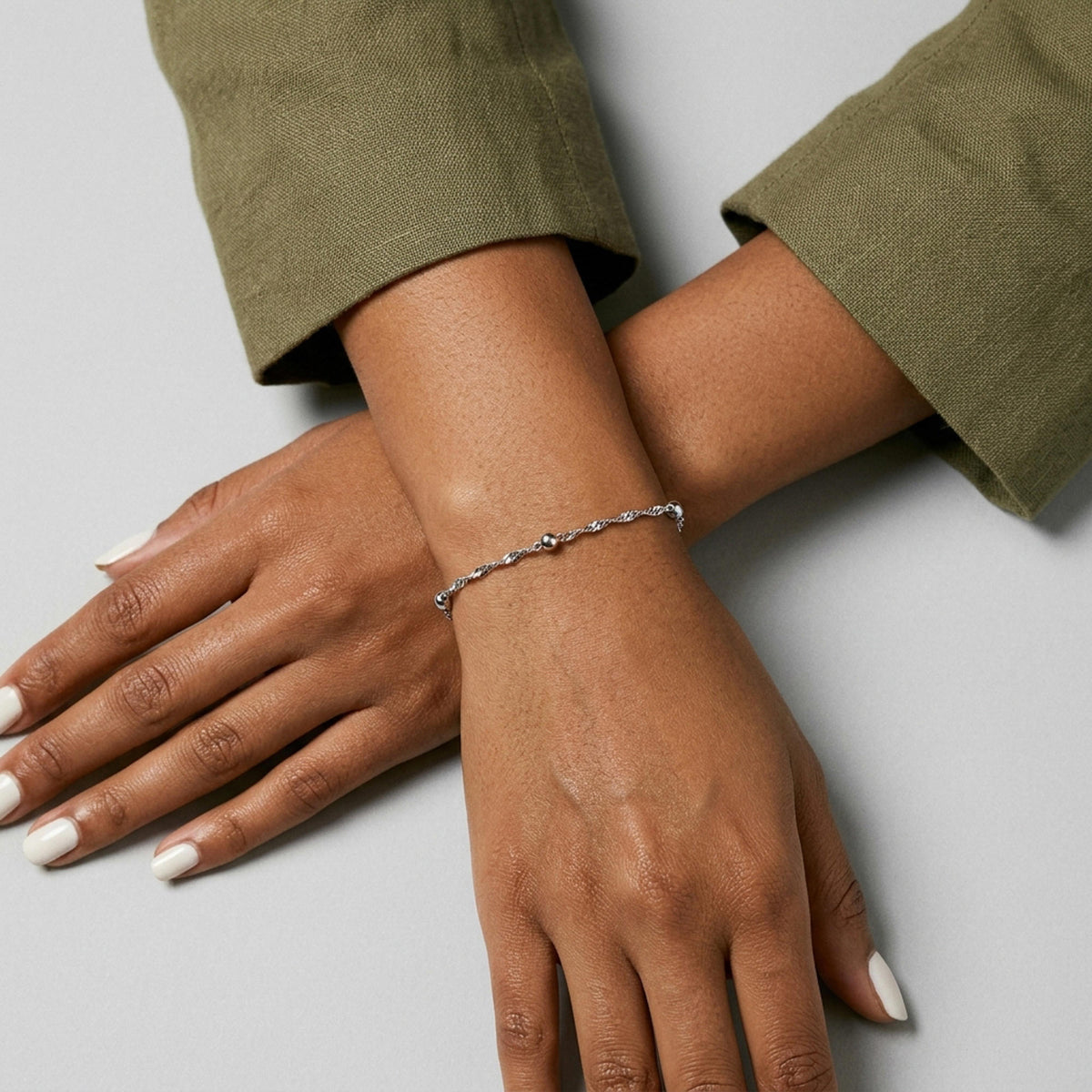 Pulsera de cadena tipo cordon trenzado 2mm con esferas 17+3cm