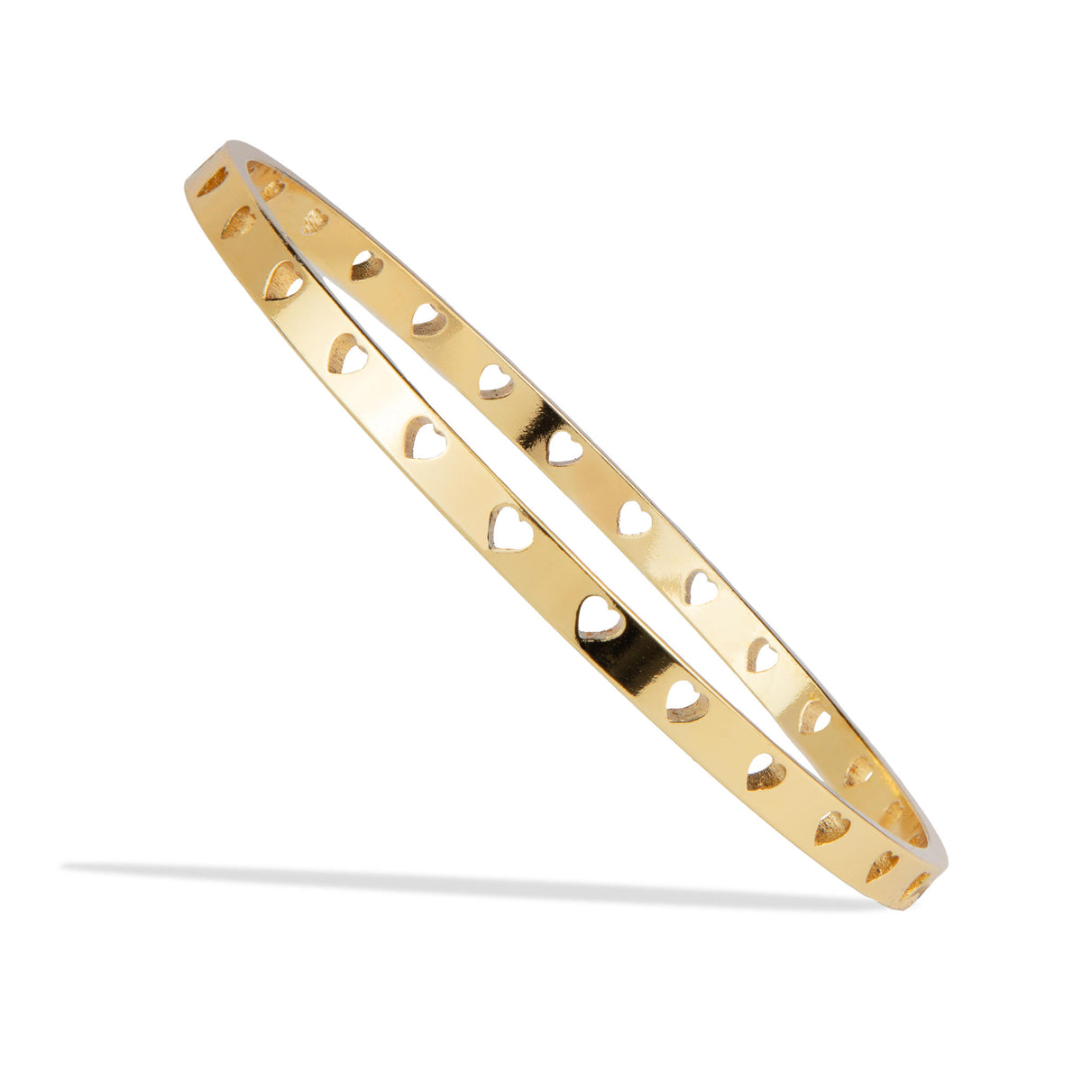 Brazalete liso de corazones calados 6.5cm