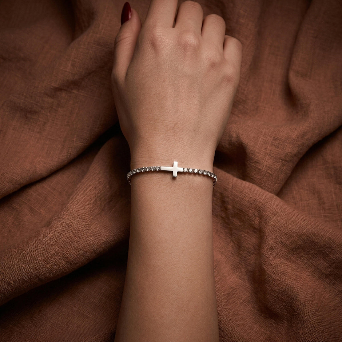 Pulsera de tenis con cristales Cruz lisa 17-20cm