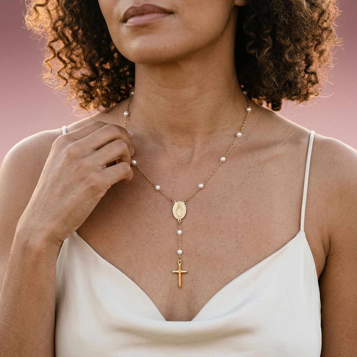 Rosario con perlas Medalla Virgen de Guadalupe y Crucifijo 50cm