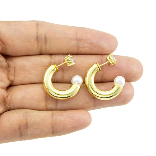 Arete tubular con perla y circonia 20mm