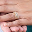 Anillo lineas irregulares circonias ajustable