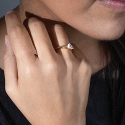 Anillo solitario con circonia redonda 6mm
