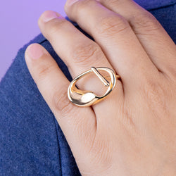 Anillo ovalo irregular entrelazado 18mm