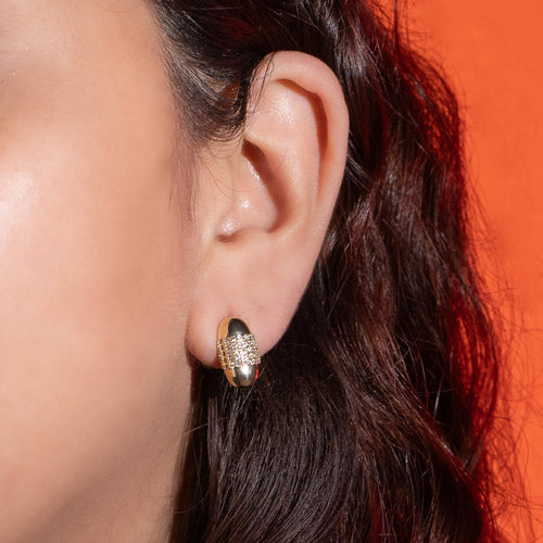 Arete ovalado con circonias 15mm