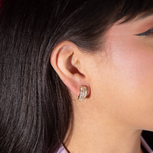 Arracada ovalada con circonias 17mm