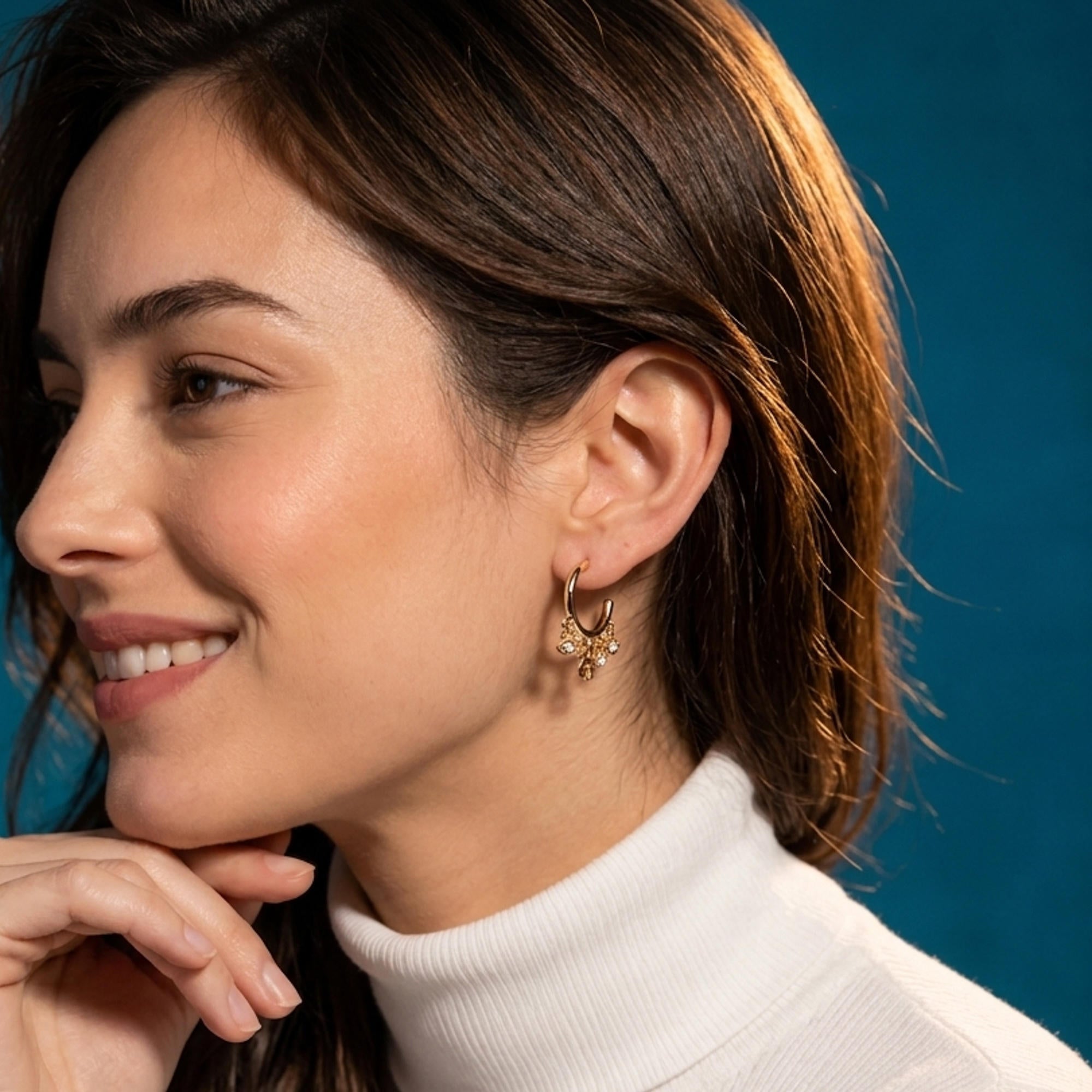 Arete dijes colgantes estrella herradura con circonias 24mm