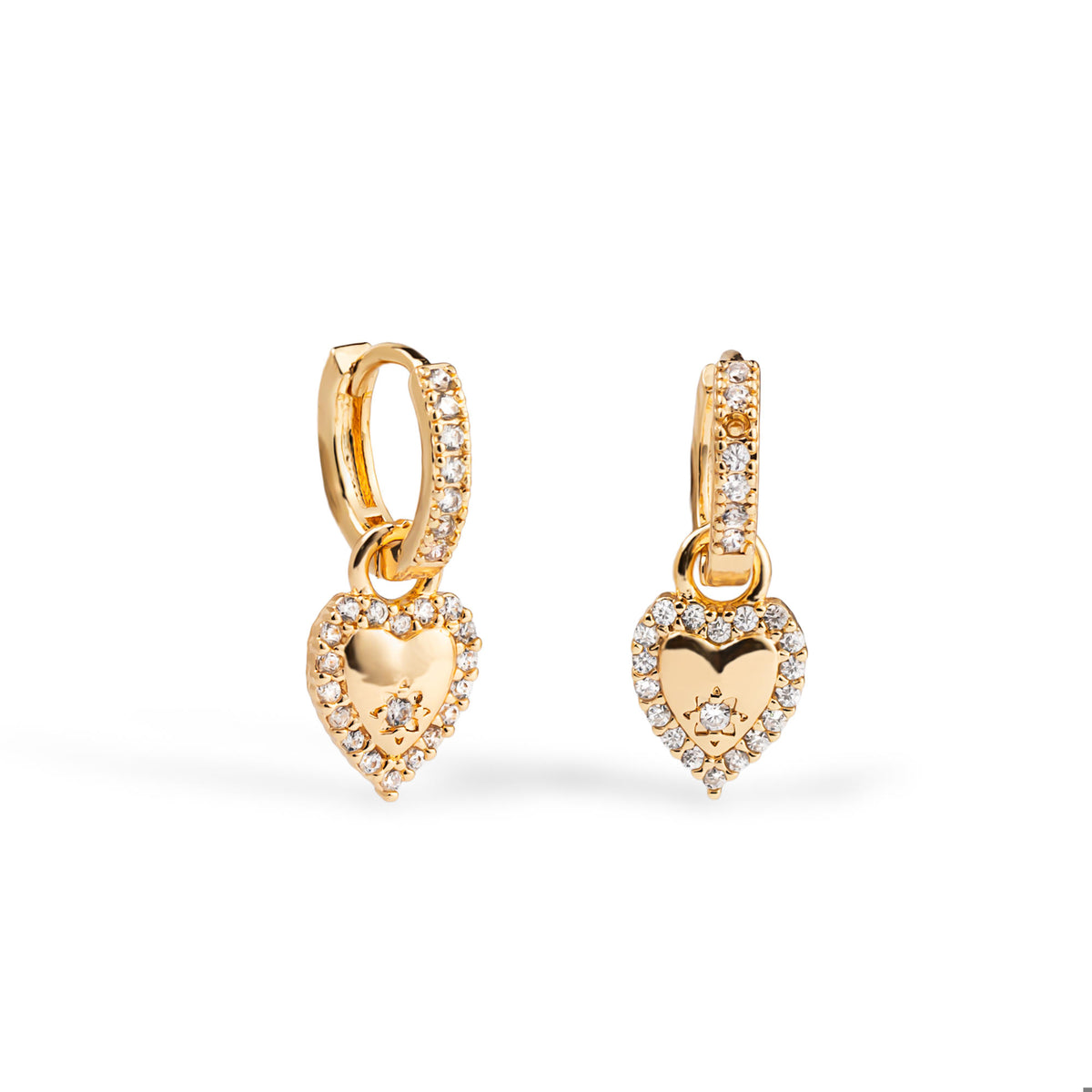 Huggies con circonias y corazon colgante 22mm