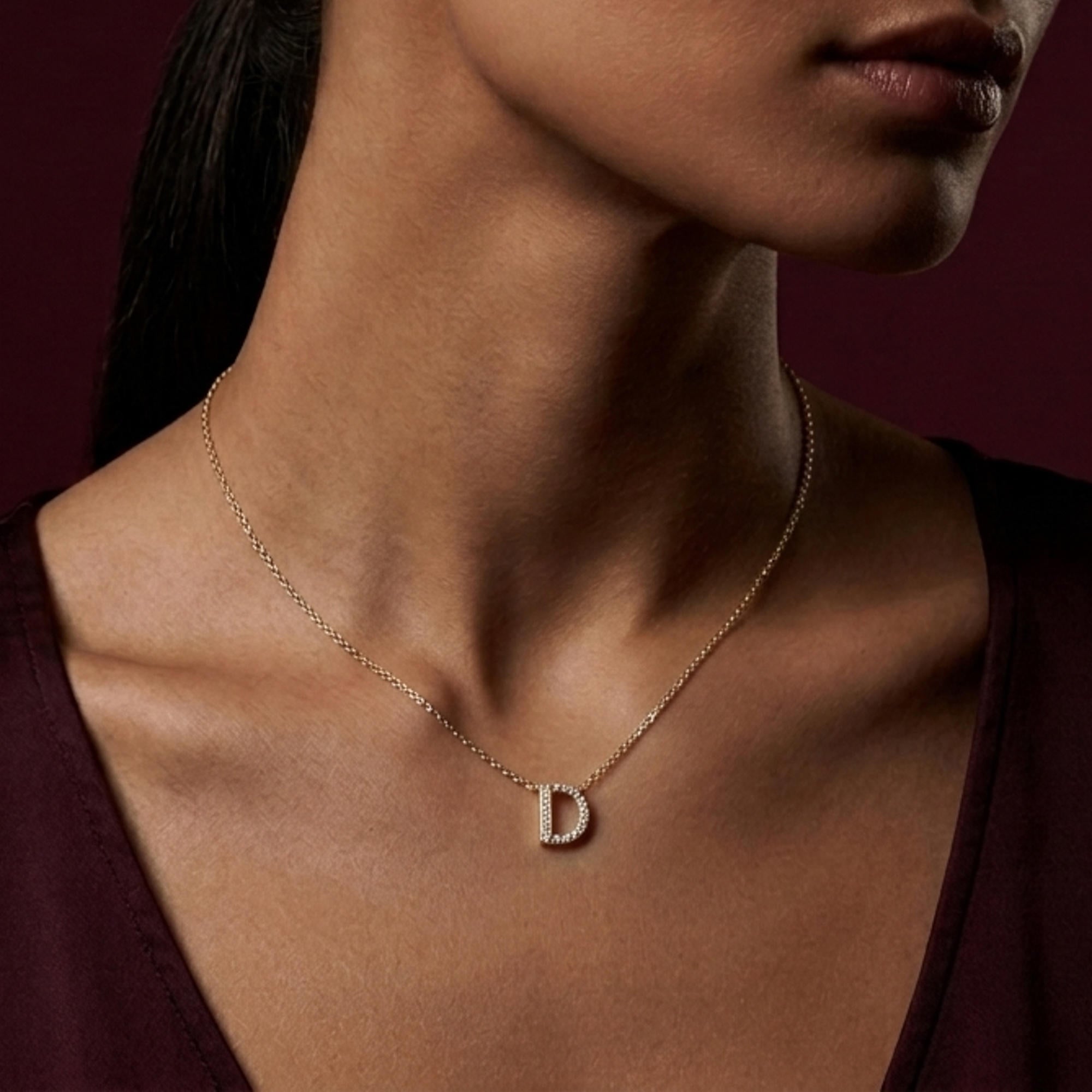 Collar letra acanalada con circonias 45-50cm