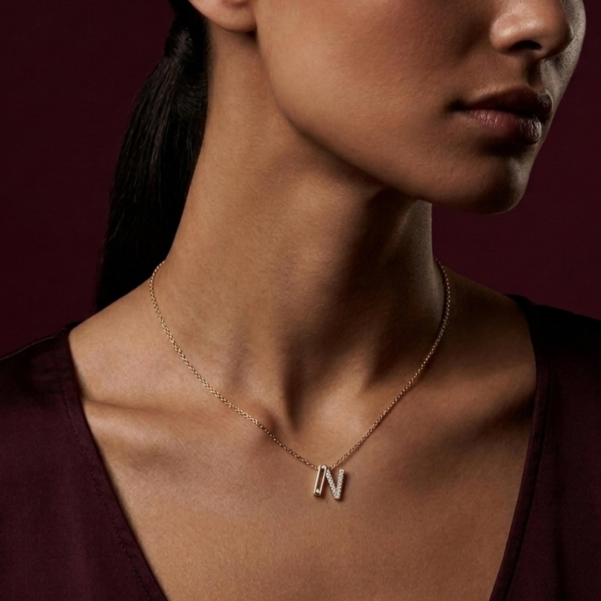 Collar letra acanalada con circonias 45-50cm