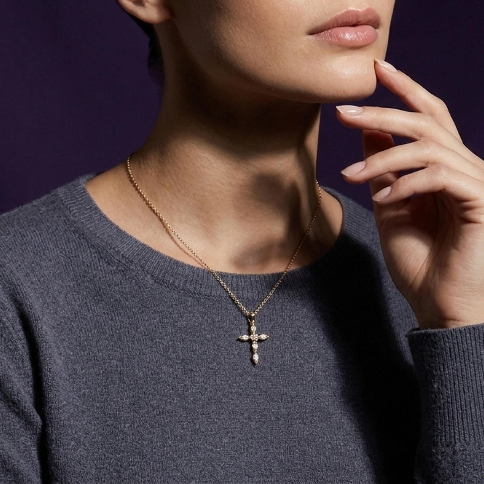 Collar  con Cruz circonia marquise 45-50cm