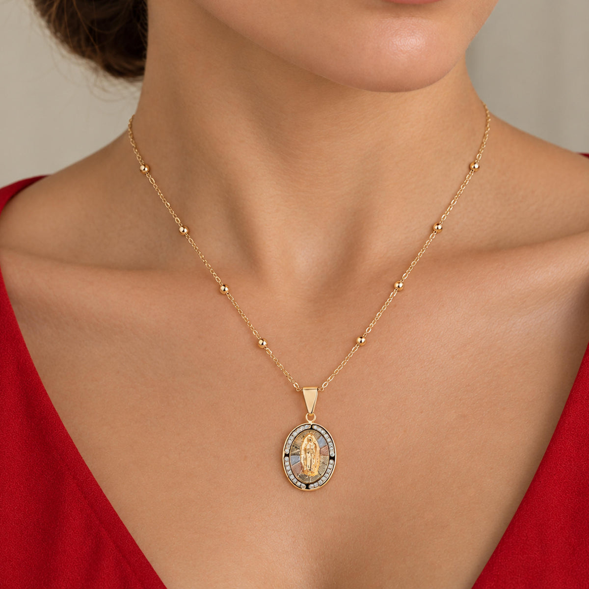 Collar con balines y dije Virgen de Guadalupe biselado con circonias 44-50cm