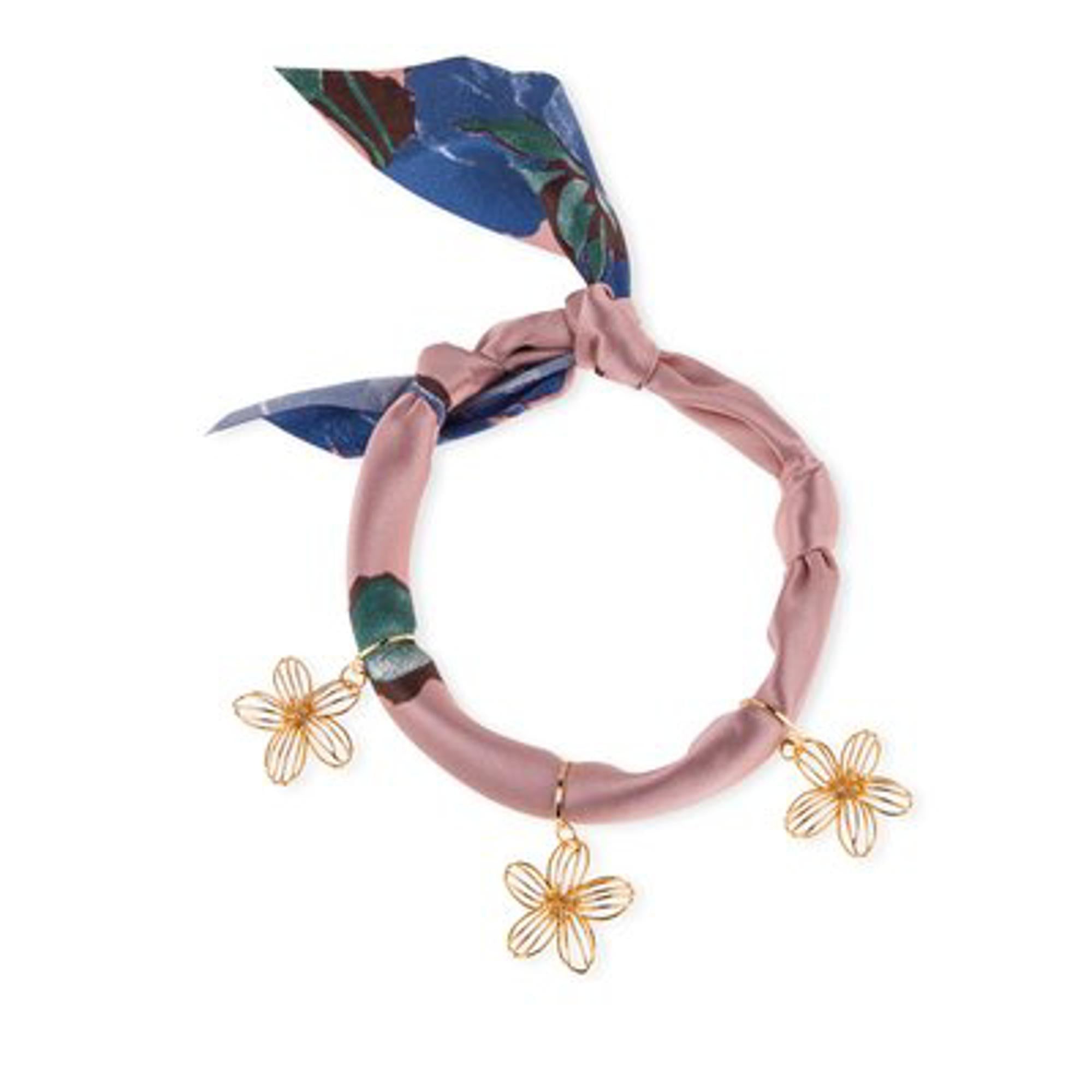 Bandana con dijes de flores caladas 60cm