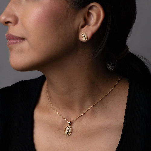 Juego con Medalla ovalada de Virgen de Guadalupe 45-50cm