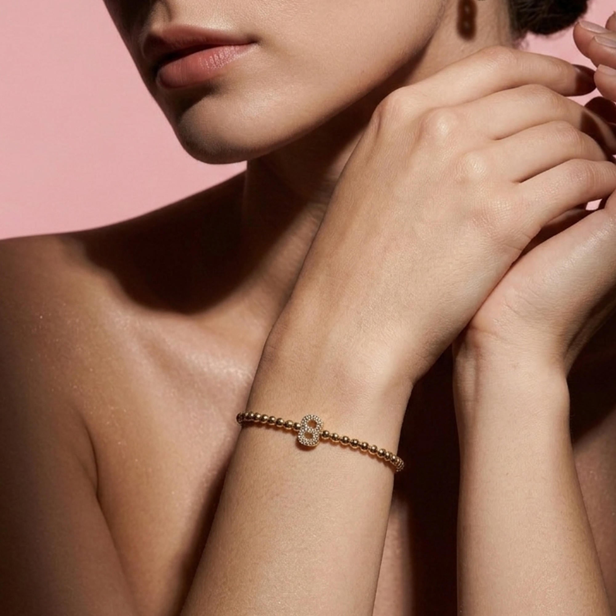 Pulsera ajustable de balines con letra 10mm