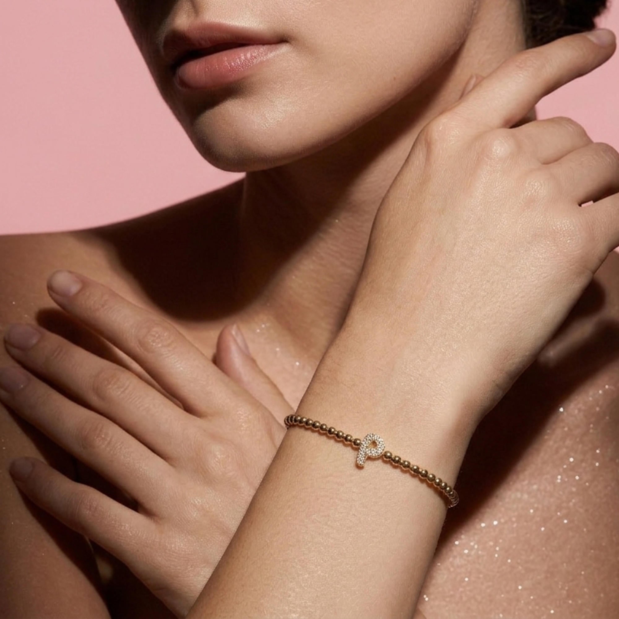 Pulsera ajustable de balines con letra 10mm