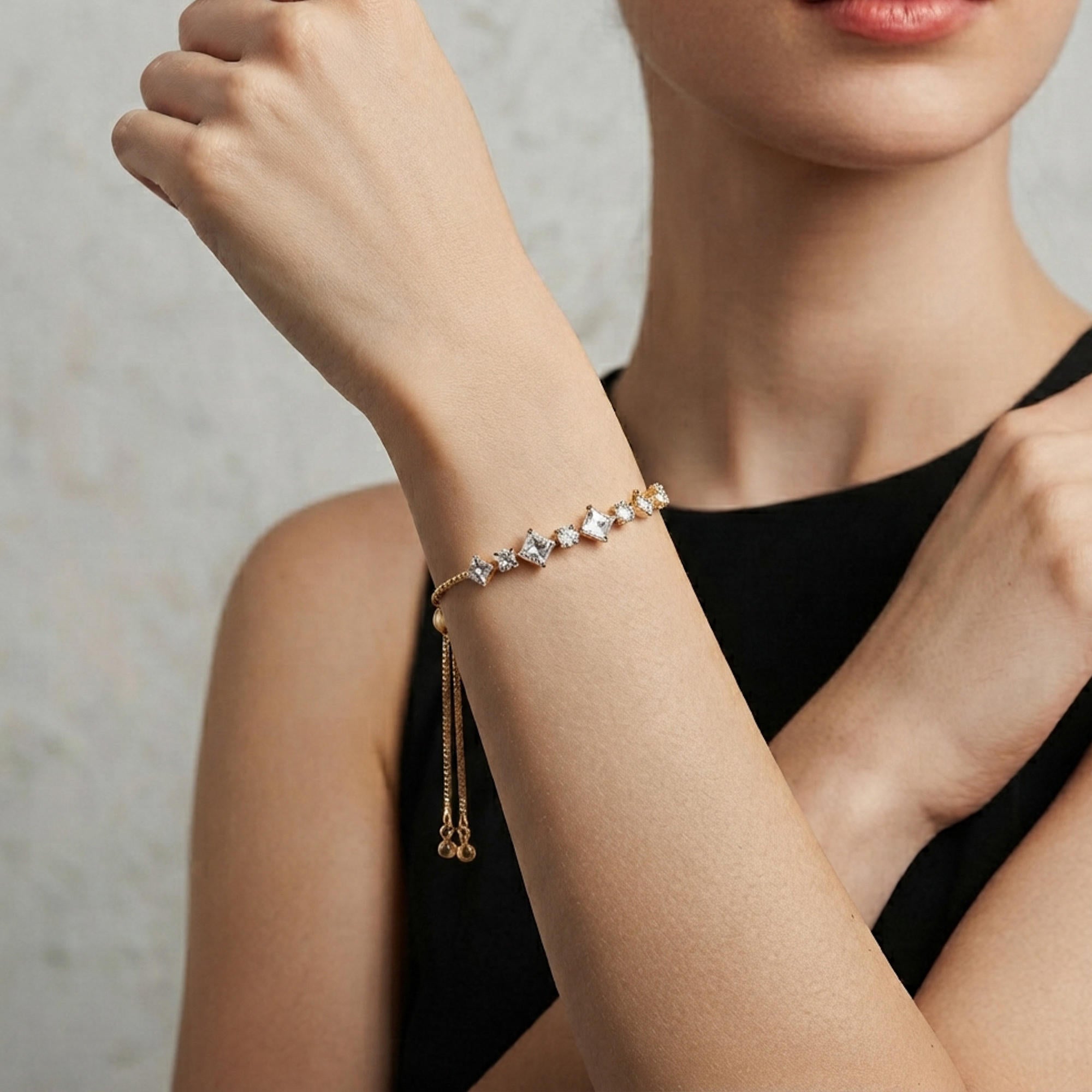 Pulsera de tenis ajustable con circonia rombo y redonda 5mm