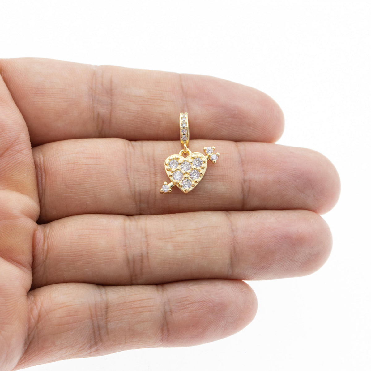 Charm corazon flecha colgante con circonias 10mm