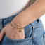 Pulsera doble con cristales y mariposas colgantes 18cm