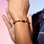 Pulsera de hilo ajustable con cruz cuentas de madera y cristales 6mm