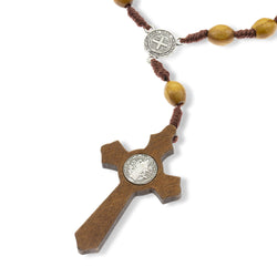 Misterio de hilo y madera con Medalla de San Benito 18cm